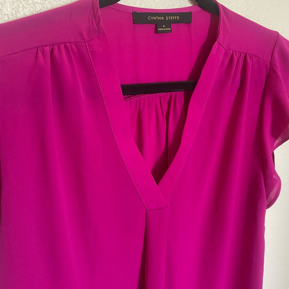 Cynthia Steffe Short Sleeve Blouse Size Small - Picture 3 of 10